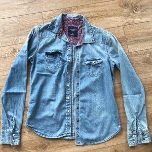 American Eagle Denim shirt size S